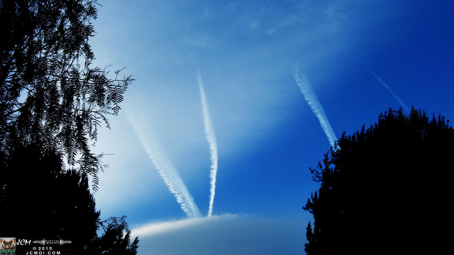 3-9-2010 Spectacular UFO lenticular Cloud and sunset stills with rainbow ice crystals
